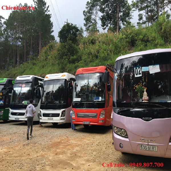 Cho Thuê Xe Du Lịch  Giá Rẻ Tại Quận 9