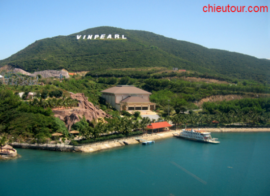 Tại sao gọi là Hòn Tre ( Nah Trang )