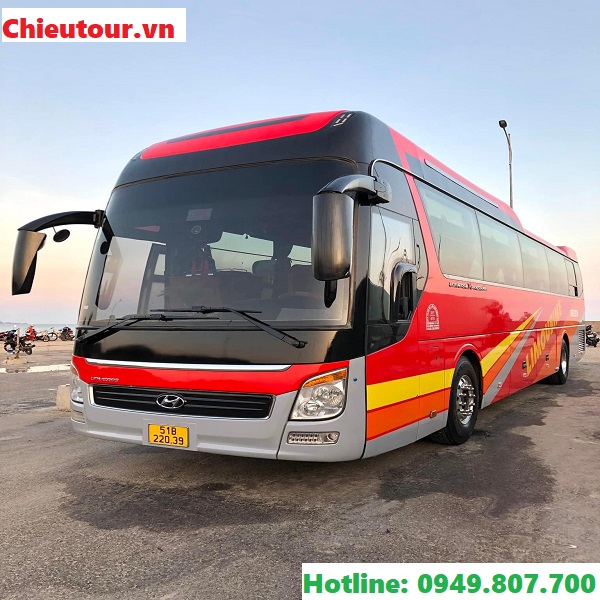Thuê xe 45 chỗ gò vấp đi nha trang