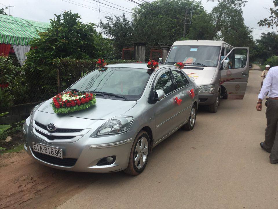 THUÊ XE ĐÁM CƯỚI TẠI SÁI GÒN